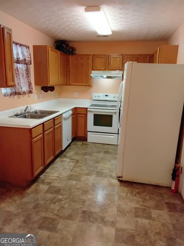 5735 Strathmoor Manor, Lithonia, GA 30058