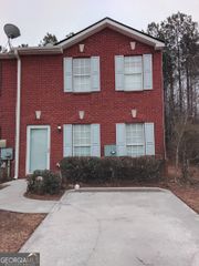 5735 Strathmoor Manor, Lithonia, GA 30058