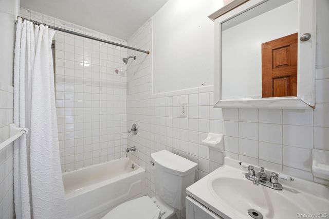 4912 111th Street, Corona, NY 11368