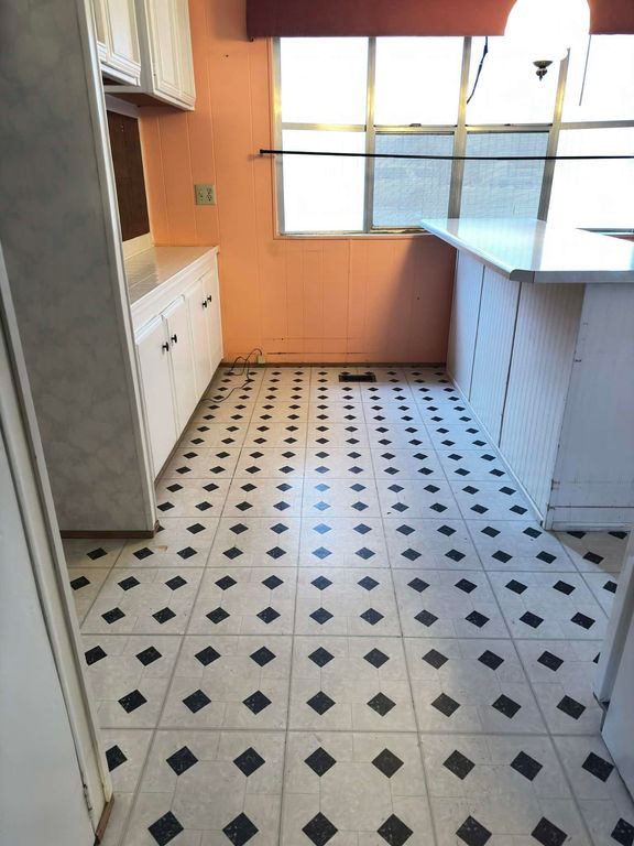 107 E 4th Ave, Metaline Falls, WA 99153 photo 6