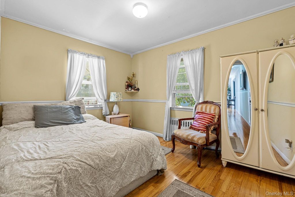 132 Burhans Avenue, Yonkers, NY 10701 — photo 5