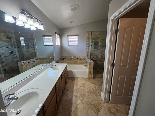 3936 E MINTON Street, Phoenix, AZ 85042