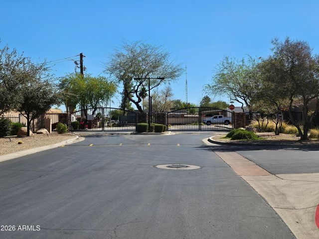 3936 E MINTON Street, Phoenix, AZ 85042