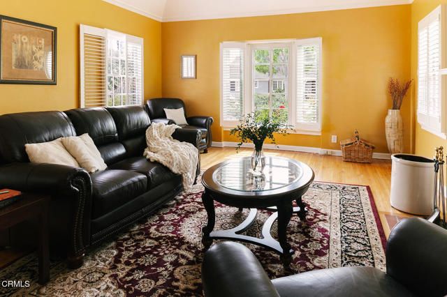 1504 Oneonta Knoll, South Pasadena, CA 91030