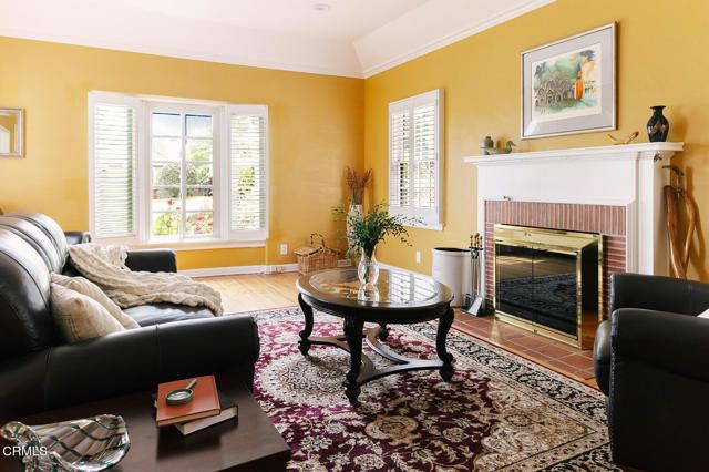 1504 Oneonta Knoll, South Pasadena, CA 91030