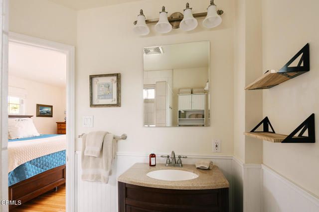 1504 Oneonta Knoll, South Pasadena, CA 91030