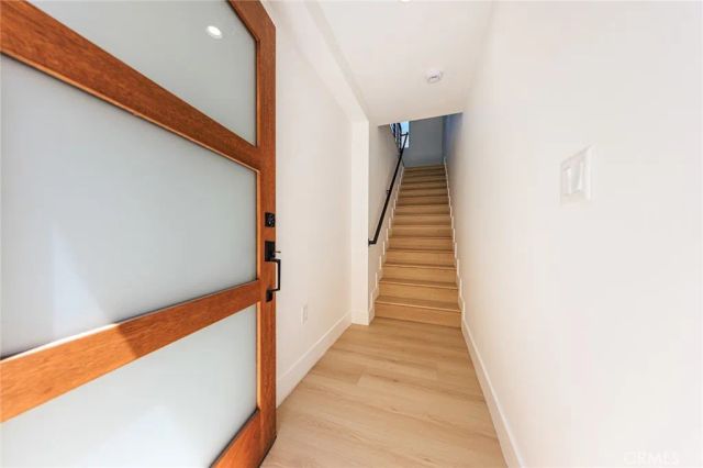 1261 Longwood Avenue 2, Los Angeles, CA 90019