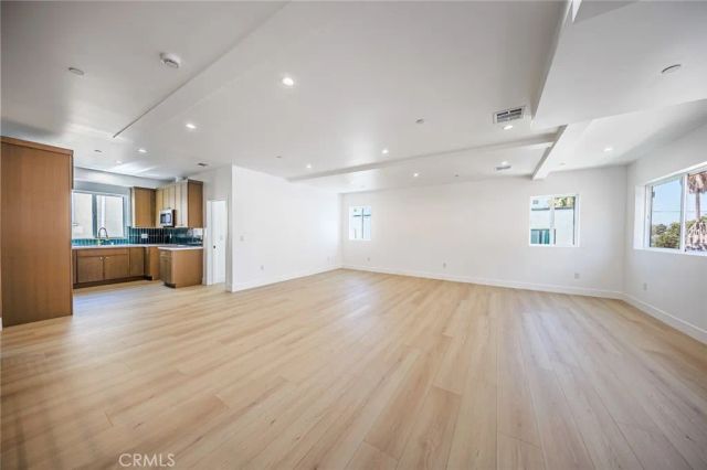 1261 Longwood Avenue 2, Los Angeles, CA 90019