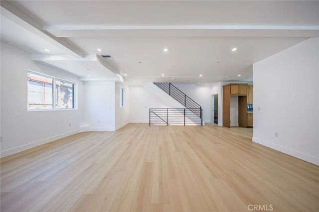 1261 Longwood Avenue 2, Los Angeles, CA 90019
