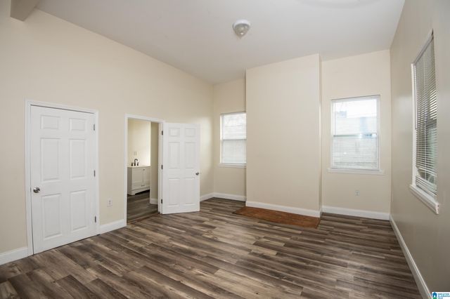 1210 12TH AVENUE, Birmingham, AL 35204