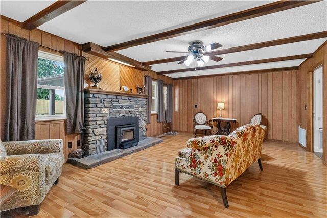 3341 Luper Road, Lowell, AR 72745