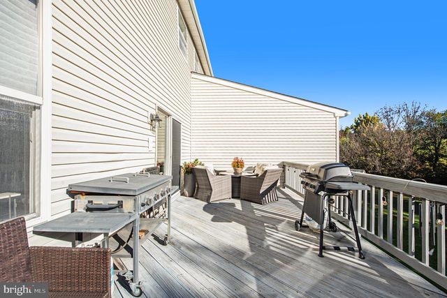 934 HERITAGE DR, Norristown, PA 19403