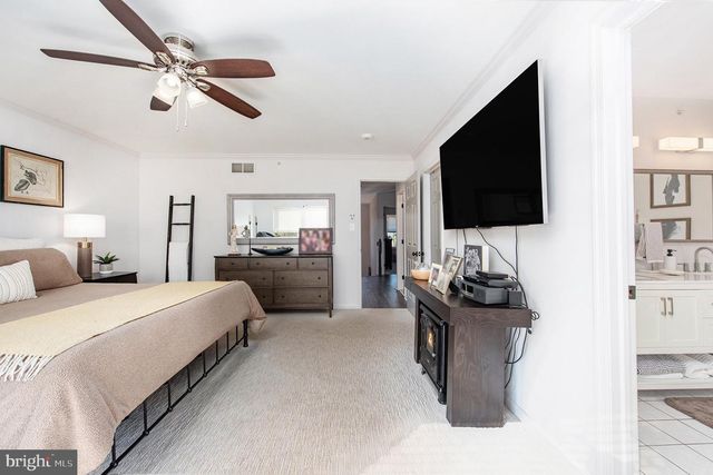 934 HERITAGE DR, Norristown, PA 19403