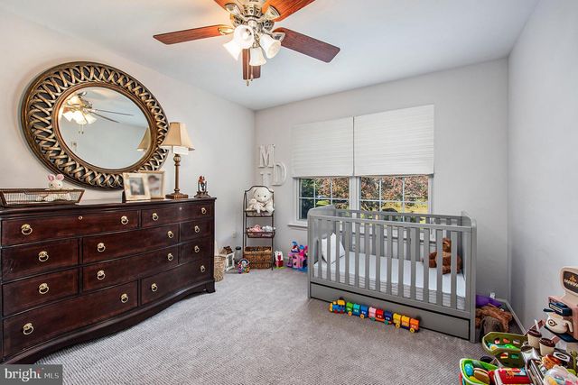 934 HERITAGE DR, Norristown, PA 19403