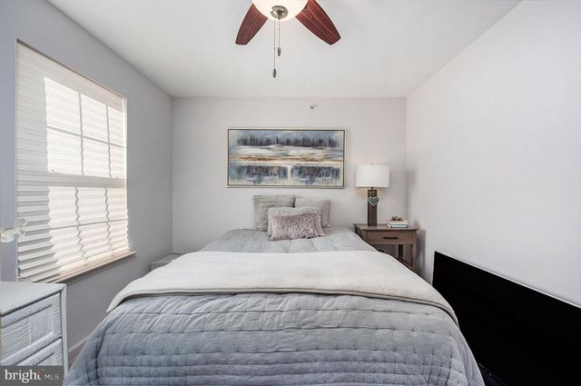 934 HERITAGE DR, Norristown, PA 19403