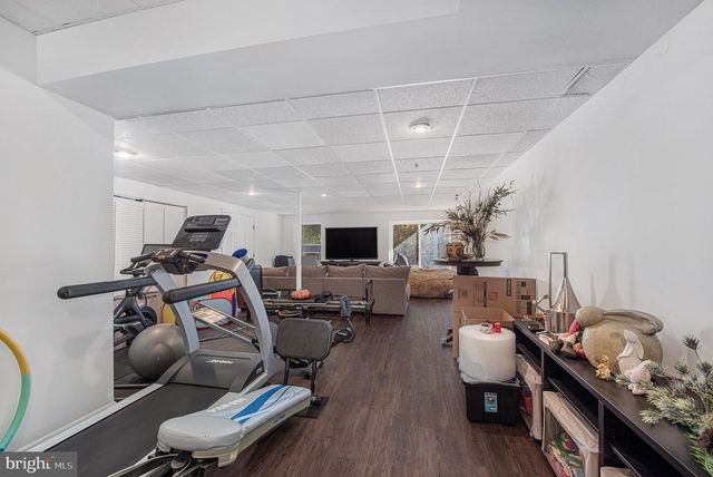 934 HERITAGE DR, Norristown, PA 19403