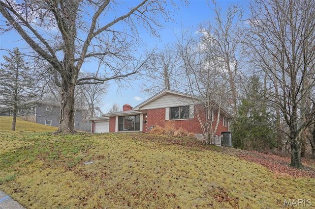 707 Carl Street, Collinsville, IL 62234