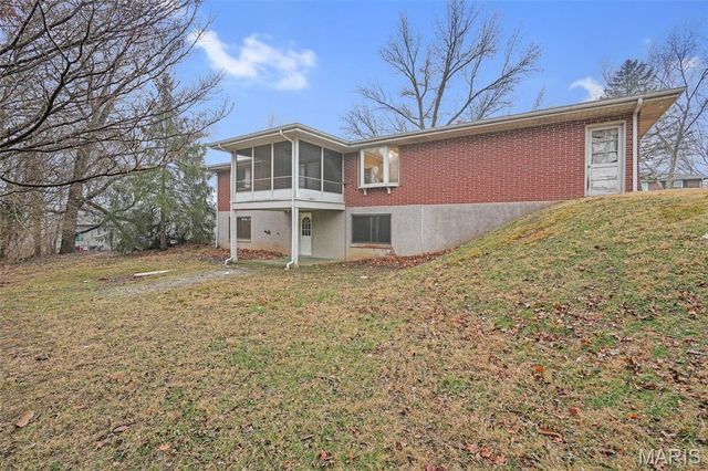 707 Carl Street, Collinsville, IL 62234