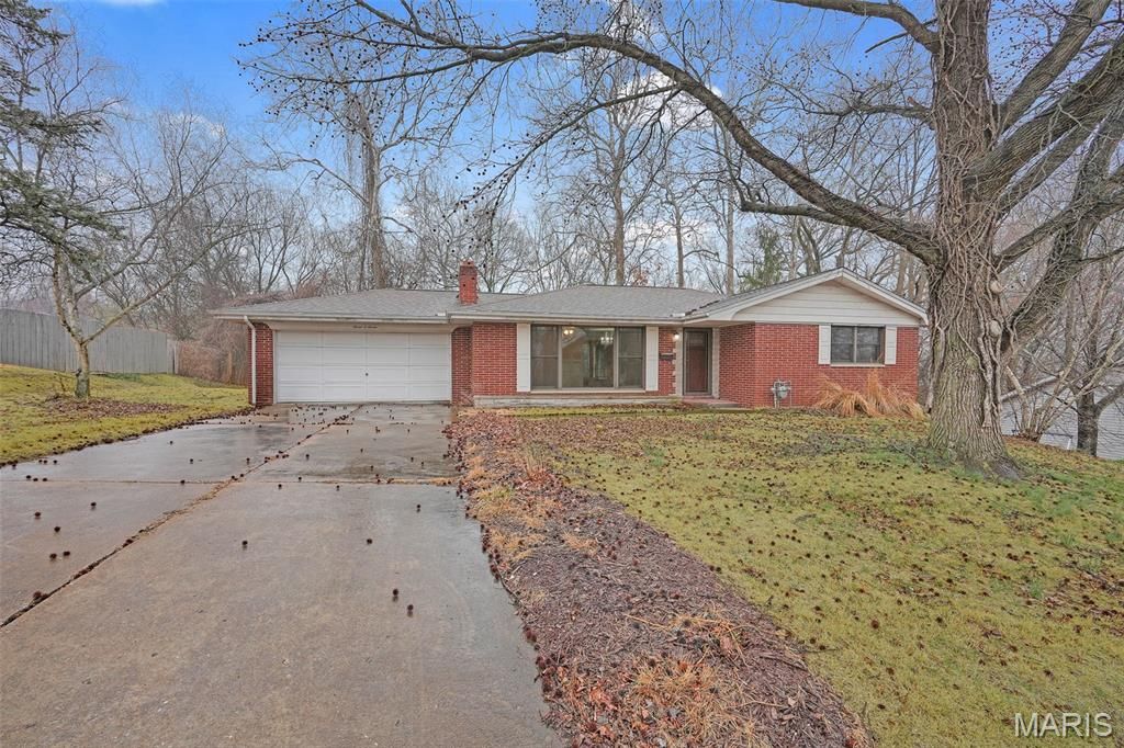 707 Carl Street, Collinsville, IL 62234