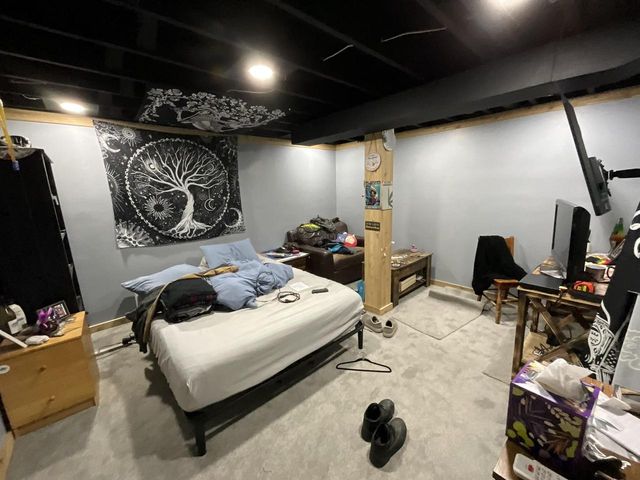 8540 14th AVENUE, Kenosha, WI 53143