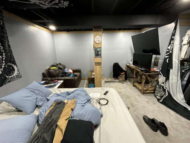 8540 14th AVENUE, Kenosha, WI 53143