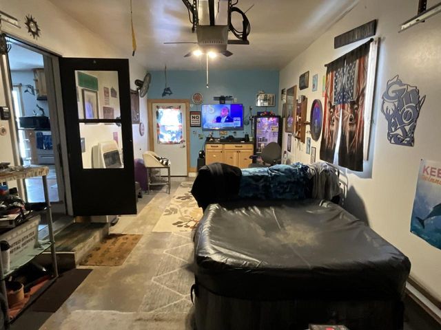 8540 14th AVENUE, Kenosha, WI 53143