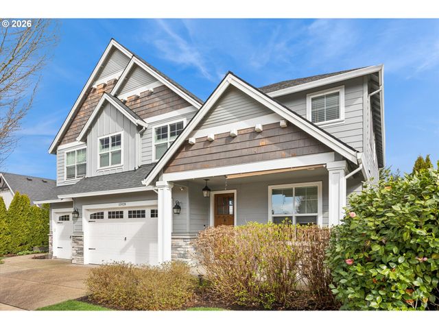 15928 STABLES Pl, Oregon City, OR 97045