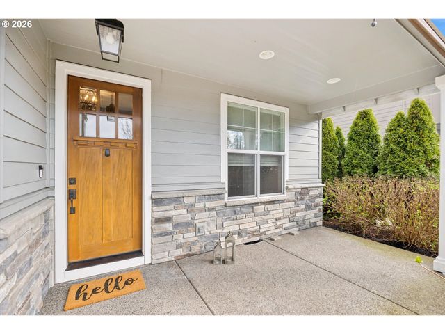 15928 STABLES Pl, Oregon City, OR 97045