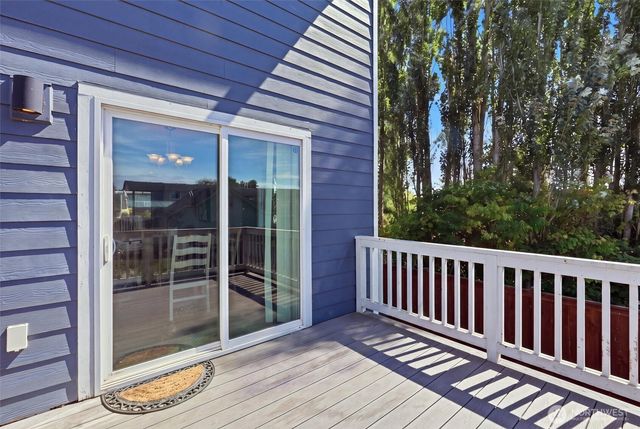 27202 96th Avenue NW, Stanwood, WA 98292