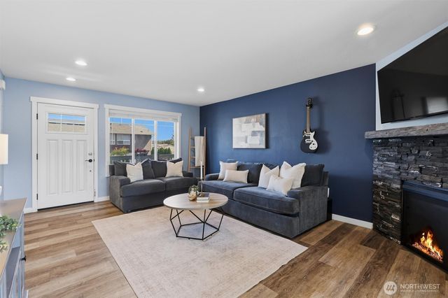 27202 96th Avenue NW, Stanwood, WA 98292