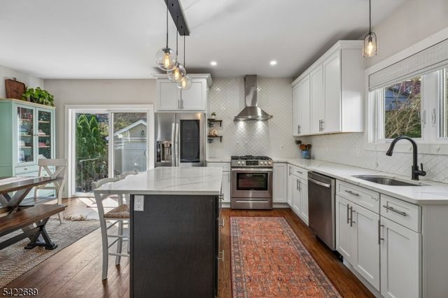 20 Edgewood Rd, Glen Ridge Boro Twp., NJ 07028