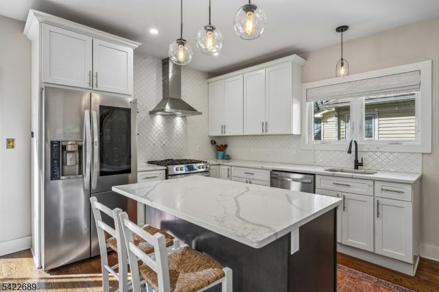 20 Edgewood Rd, Glen Ridge Boro Twp., NJ 07028