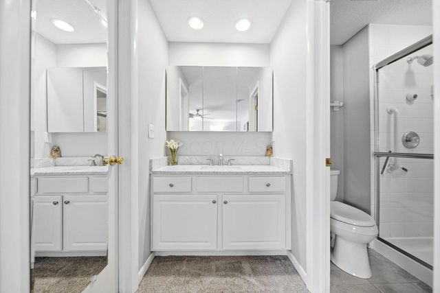 524 Woodingham Place, 3B, Columbus, OH 43213