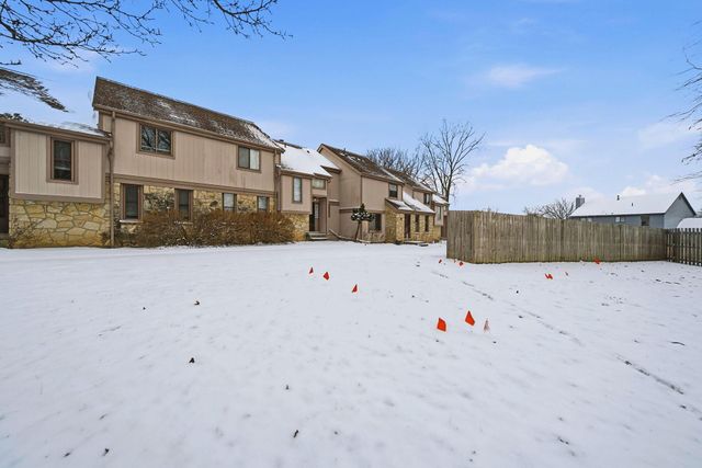 524 Woodingham Place, 3B, Columbus, OH 43213