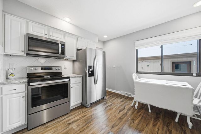 524 Woodingham Place, 3B, Columbus, OH 43213