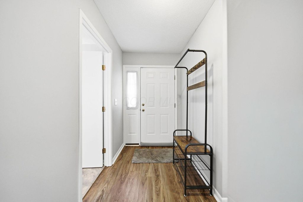 524 Woodingham Place, 3B, Columbus, OH 43213