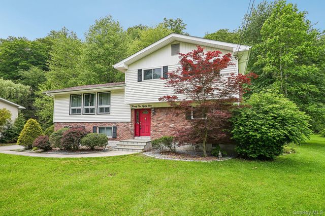 2289 Sultana Drive, Yorktown Heights, NY 10598