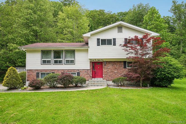 2289 Sultana Drive, Yorktown Heights, NY 10598