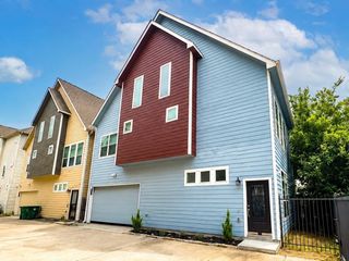 724 Link Road, Houston, TX 77009