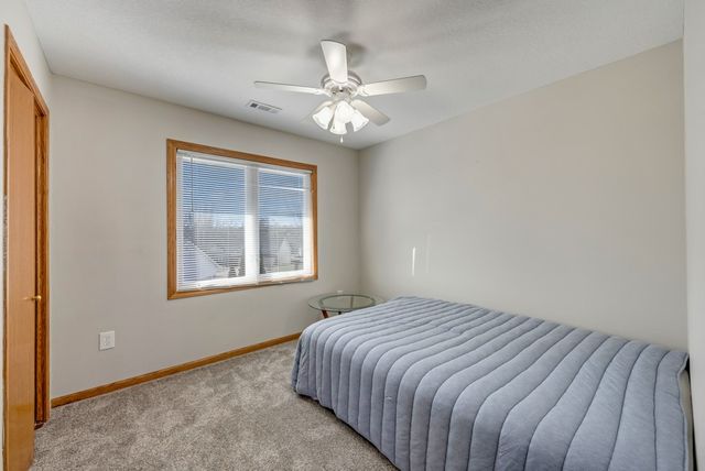 3420 E 52nd Street, Des Moines, IA 50317