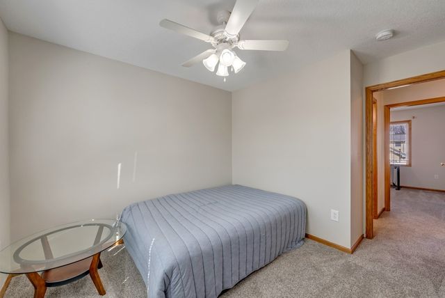 3420 E 52nd Street, Des Moines, IA 50317