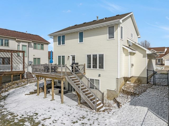 3420 E 52nd Street, Des Moines, IA 50317