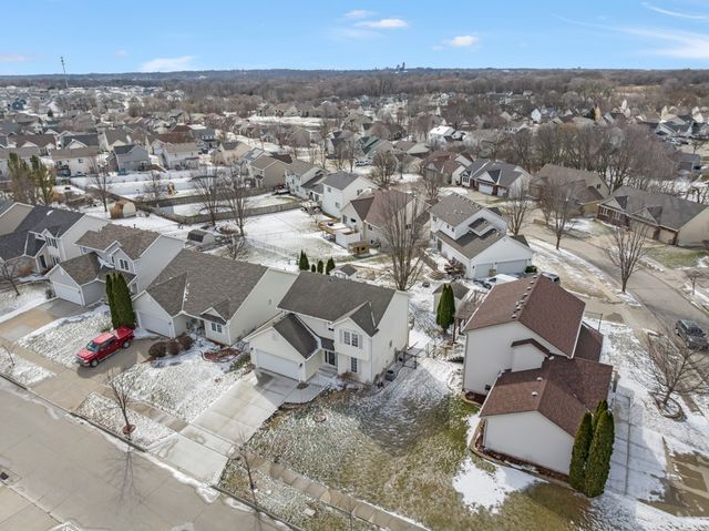 3420 E 52nd Street, Des Moines, IA 50317