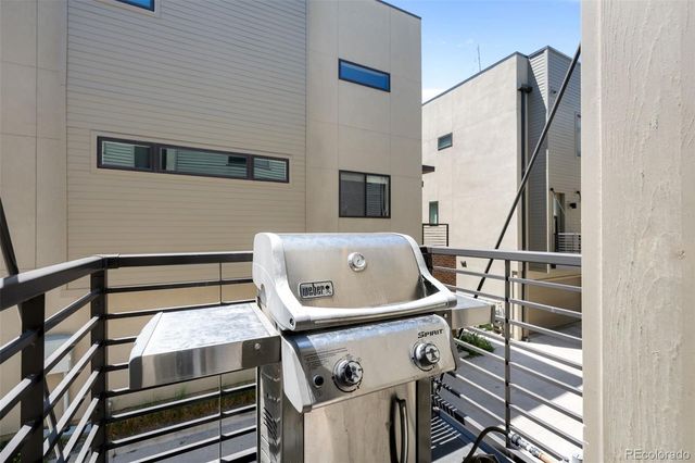 2438 N Washington Street, Denver, CO 80205