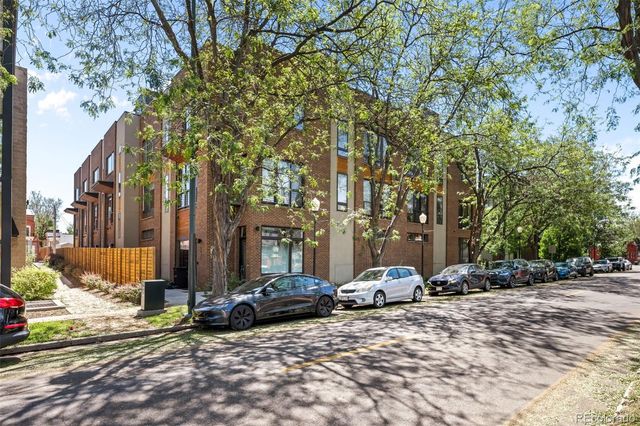 2438 N Washington Street, Denver, CO 80205