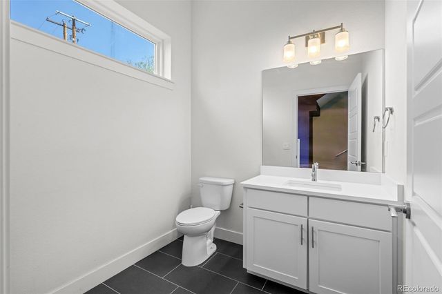 2438 N Washington Street, Denver, CO 80205