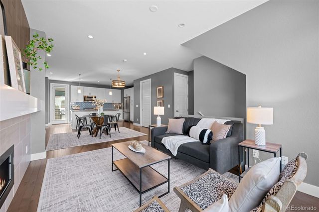 2438 N Washington Street, Denver, CO 80205