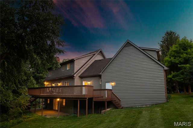 5 Ginger Woods Court, Glen Carbon, IL 62034