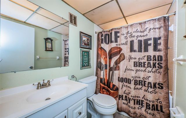 2001 GREENBRIAR BOULEVARD 7, Clearwater, FL 33763