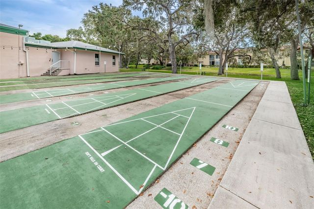 2001 GREENBRIAR BOULEVARD 7, Clearwater, FL 33763